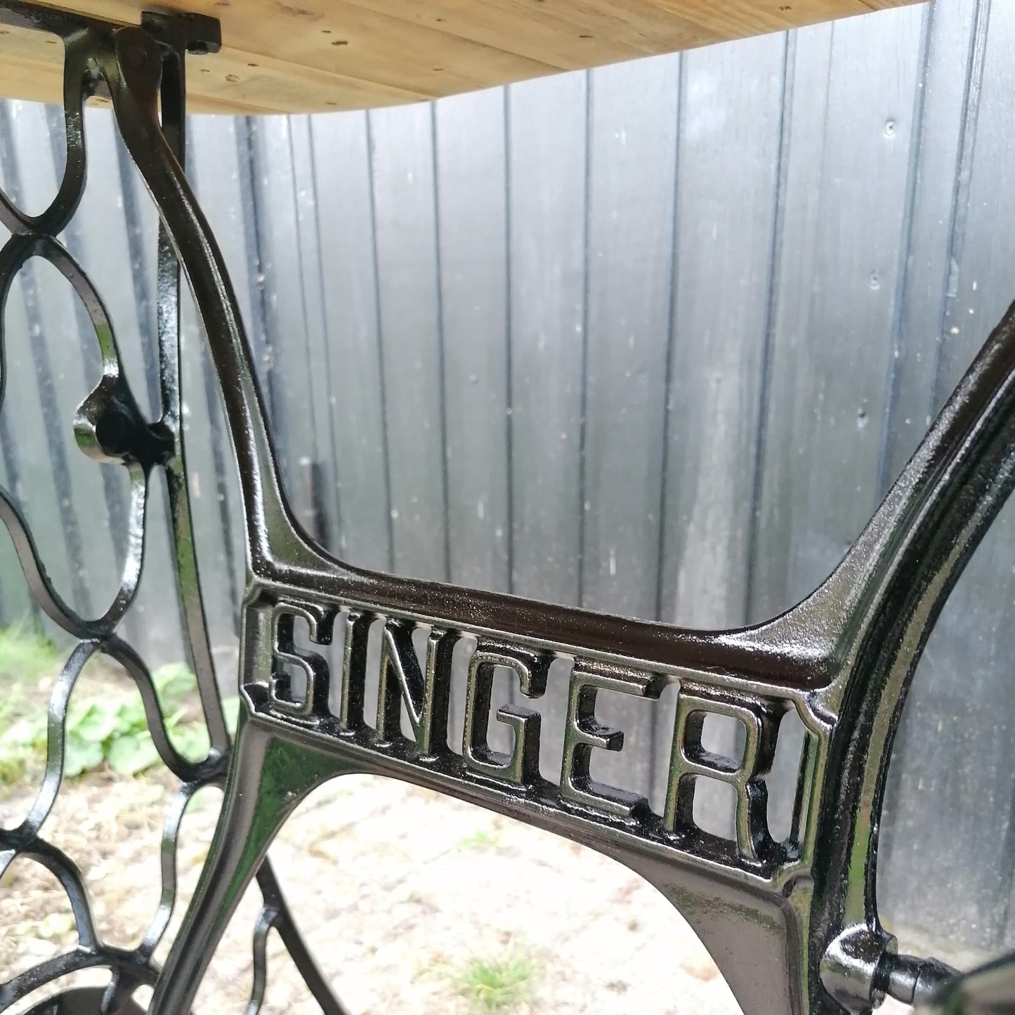 Singer Symaskine Pyntebord / Skrivebord: Kreativ Genbrug med Vintage Charme